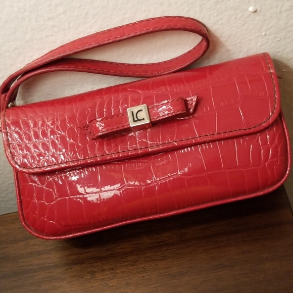 Liz Claiborne Handbags - Liz Claiborne Wristlet